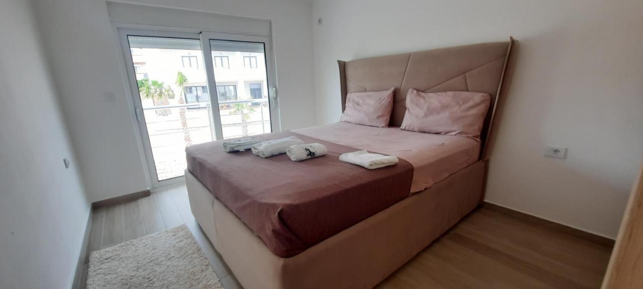 Studio Apartments Jupo Ulcinj Esterno foto