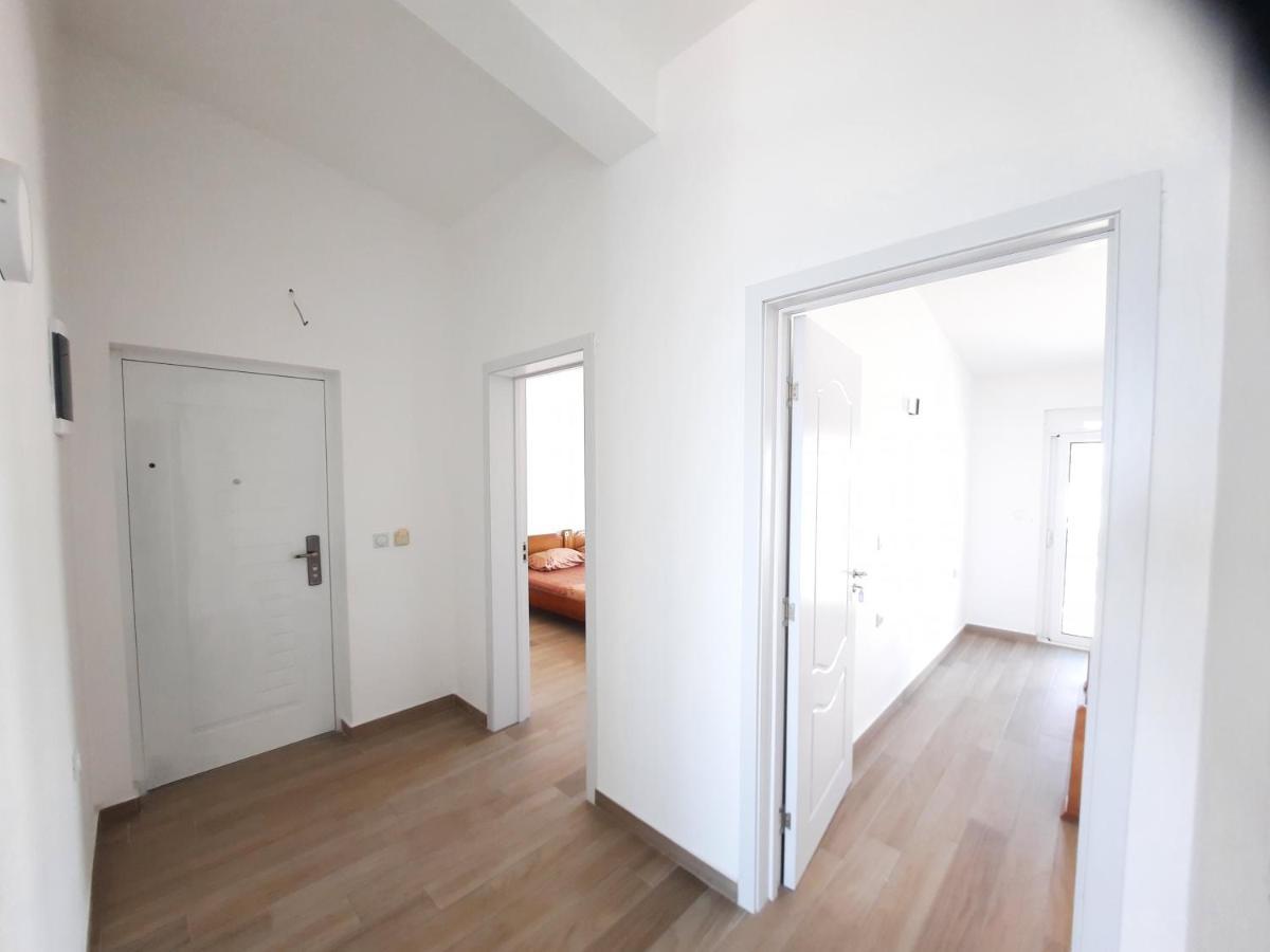 Studio Apartments Jupo Ulcinj Esterno foto