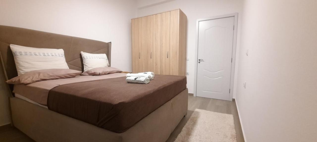 Studio Apartments Jupo Ulcinj Esterno foto