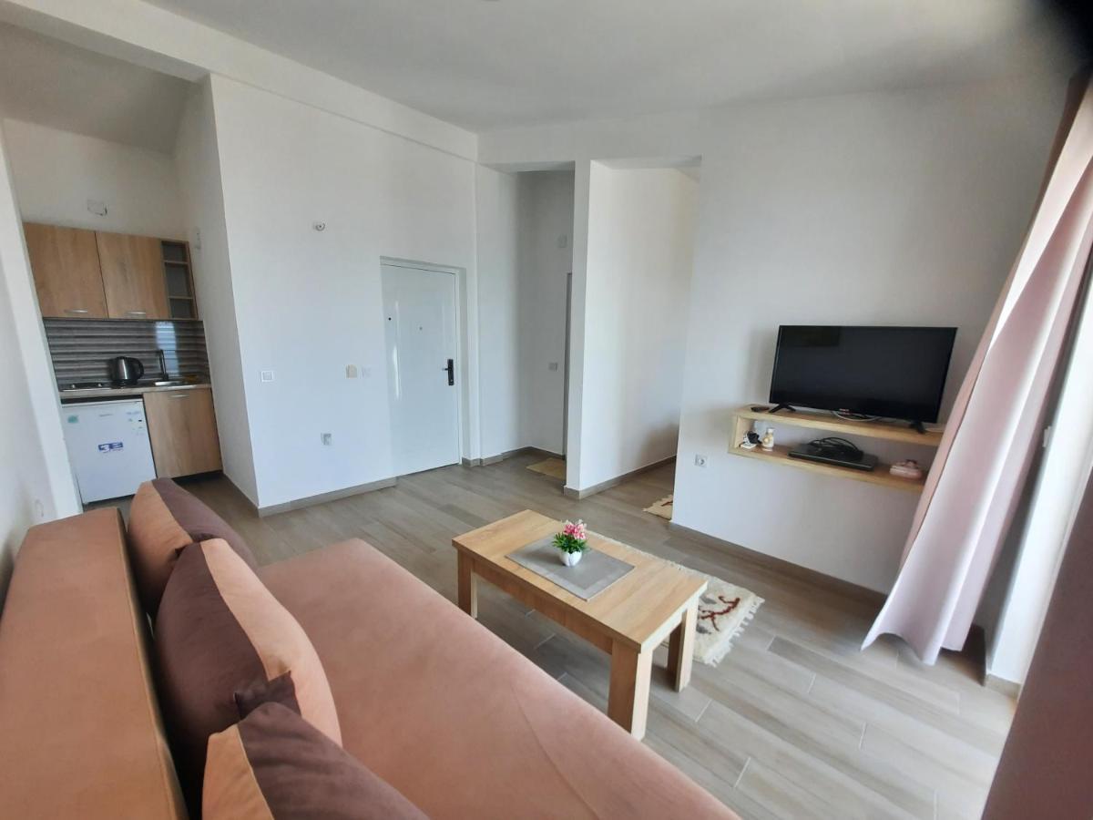 Studio Apartments Jupo Ulcinj Esterno foto
