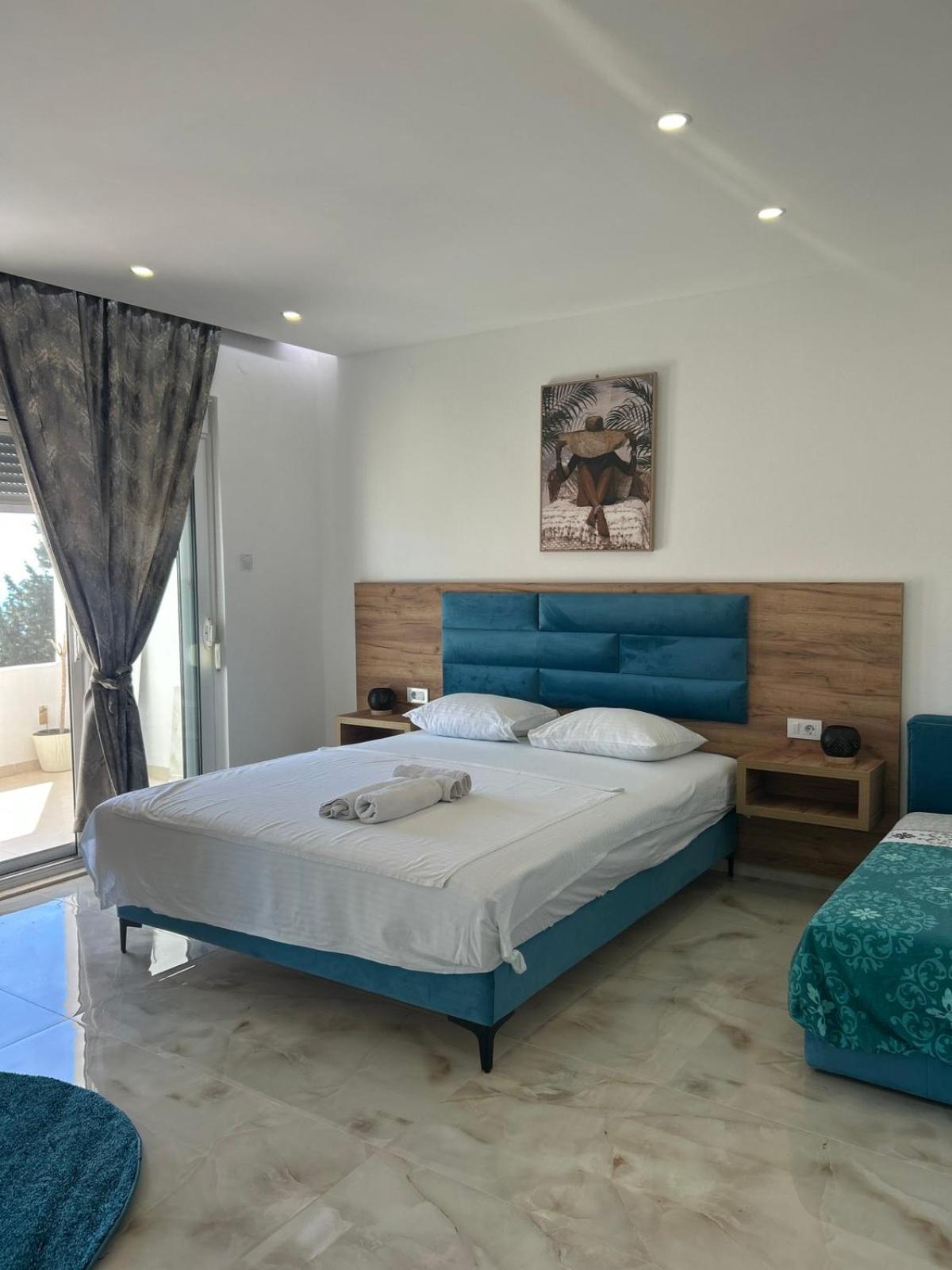 Studio Apartments Jupo Ulcinj Esterno foto