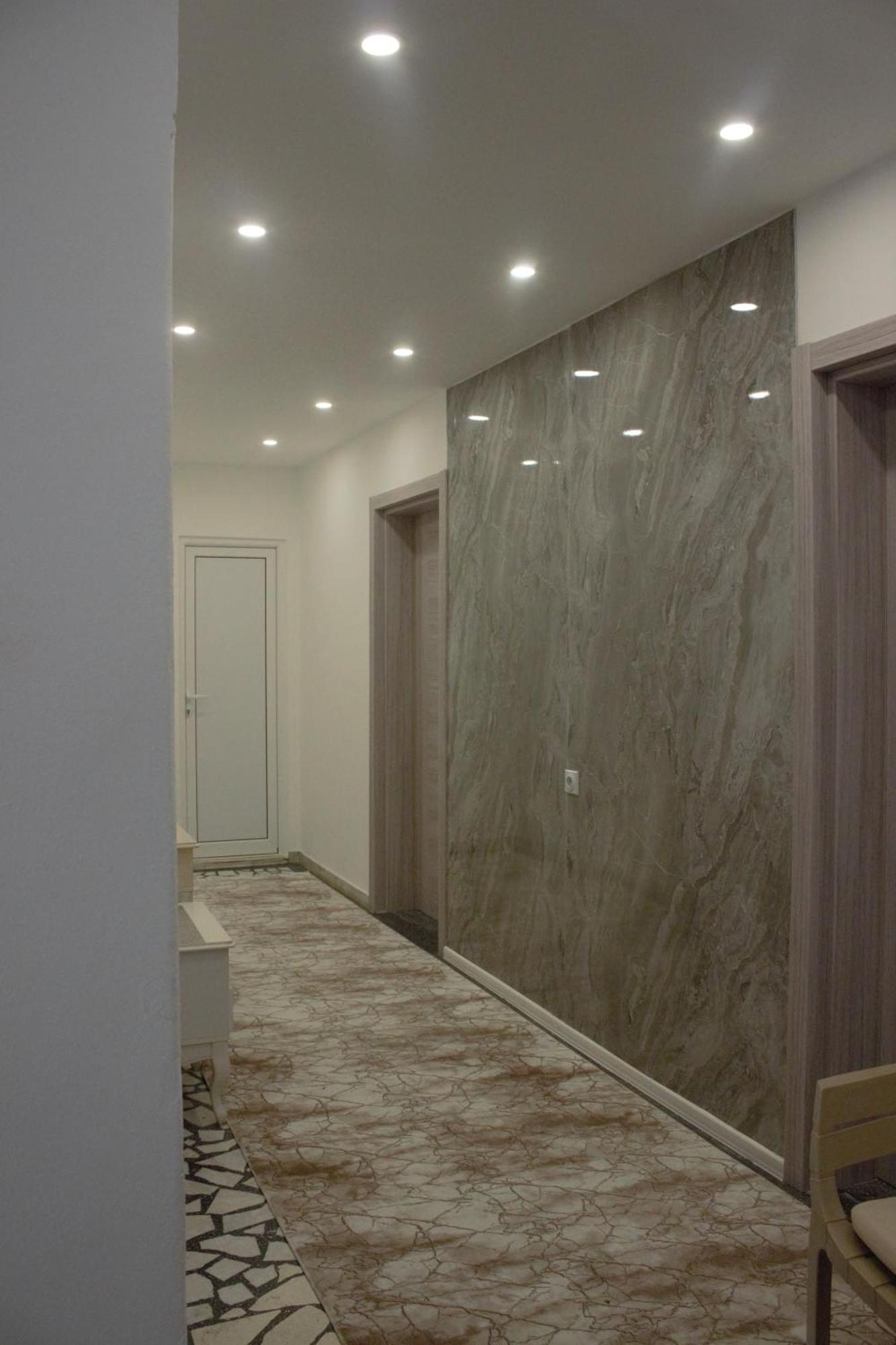 Studio Apartments Jupo Ulcinj Esterno foto